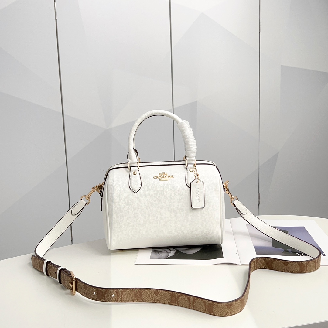 コーチ「Coach」 Rowan ラージサイズ ボストンバッグ