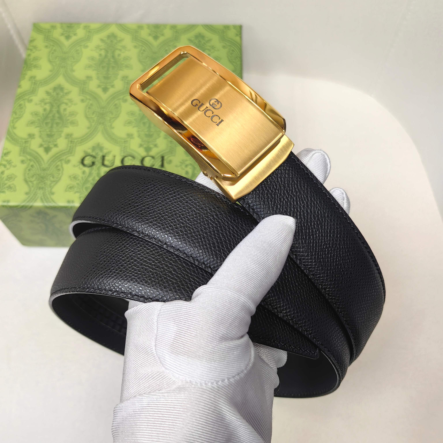 グッチ「Gucci」メンズ オートマチック ベルト100CM