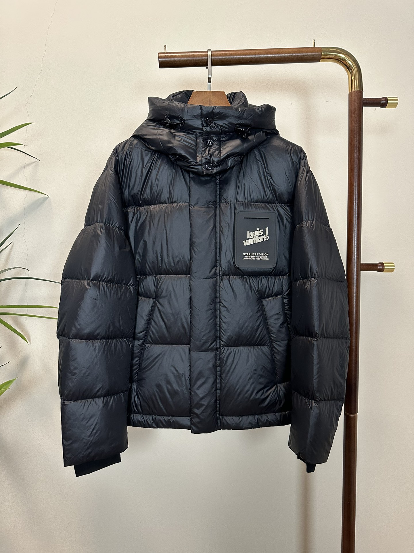 ルイ・ヴィトン「Louis Vuitton」‌ MONOGRAM PILLOW ダウンジャケット