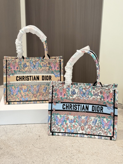 ディオール Dior Book Tote バッグ ミディアム