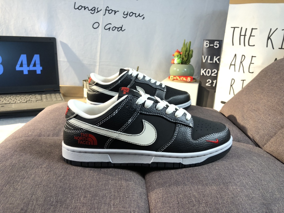 ナイキ「Nike」アライアンス製品 ク ロー カジュアルスニーカー