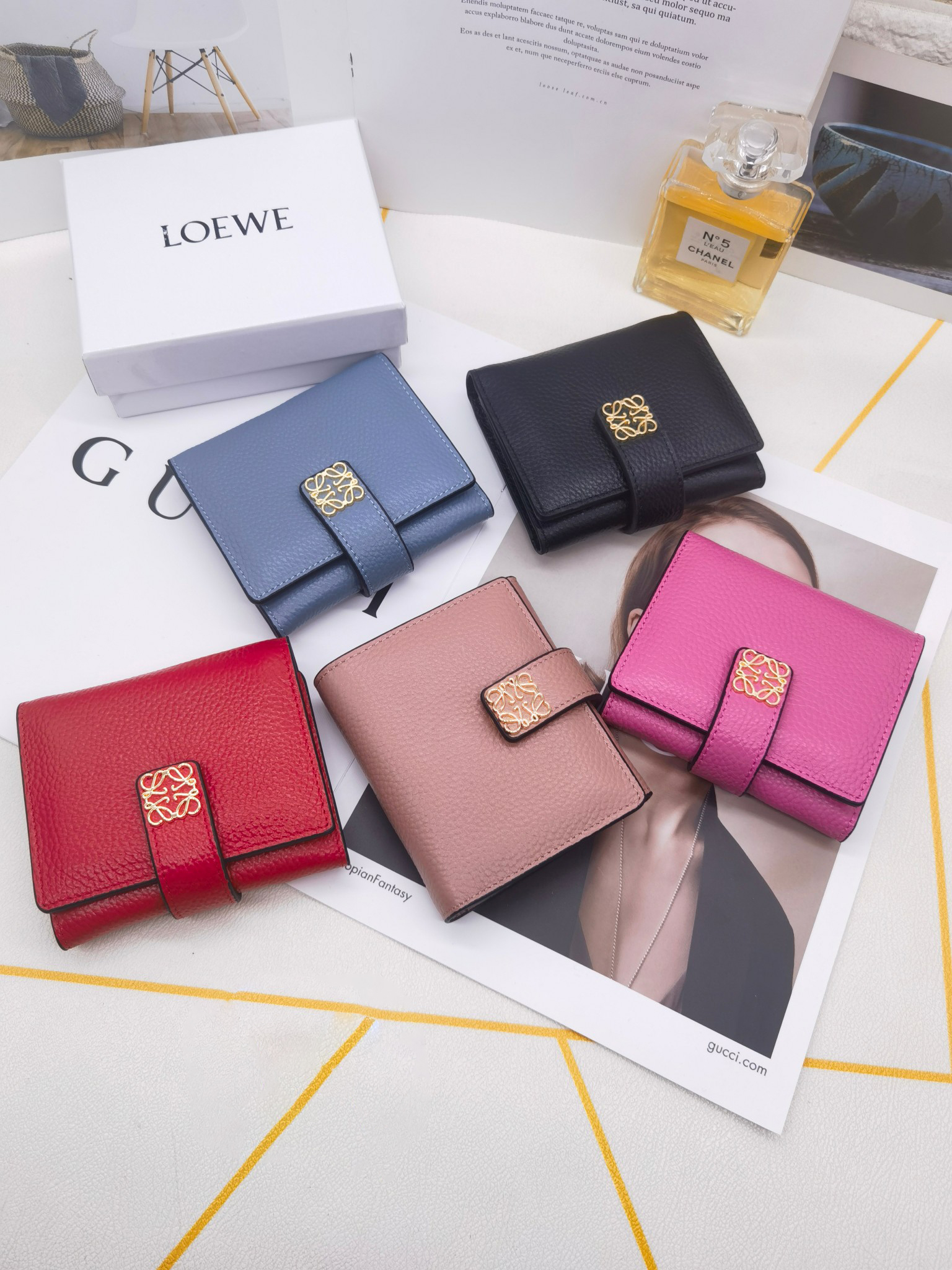 ロエベ「LOEWE」アナグラム コンティネンタル ウォレット 5色