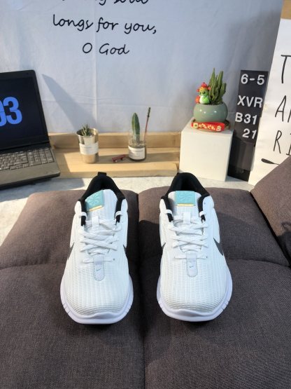 ナイキ「Nike」アライアンス製品 ク ロー カジュアルスニーカー