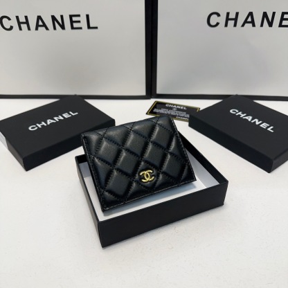 シャネル「Chanel」 ラムスキン フラップ ウォレット 財布