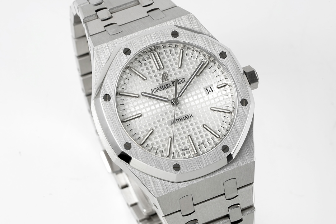 オーデマ ピゲ「Audemars Piguet」Royal Oak Selfwinding 41mm