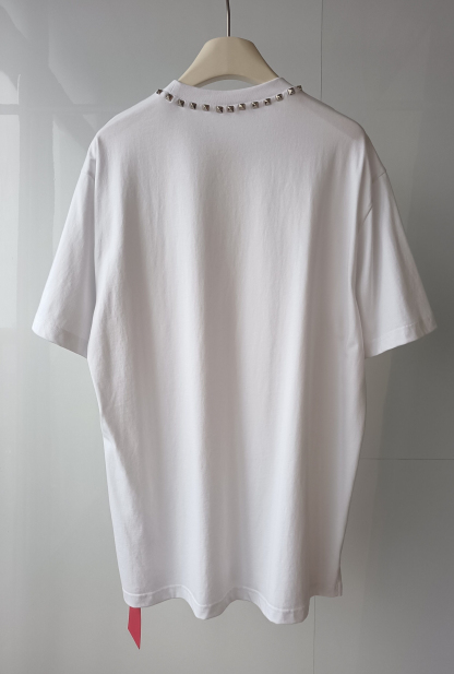 ヴァレンティノ「Valentino」 クラシックシンプルリベットコットン丸首半袖