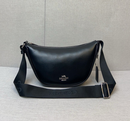 コーチ「Coach」 Ace 月牙型ショルダーバッグ