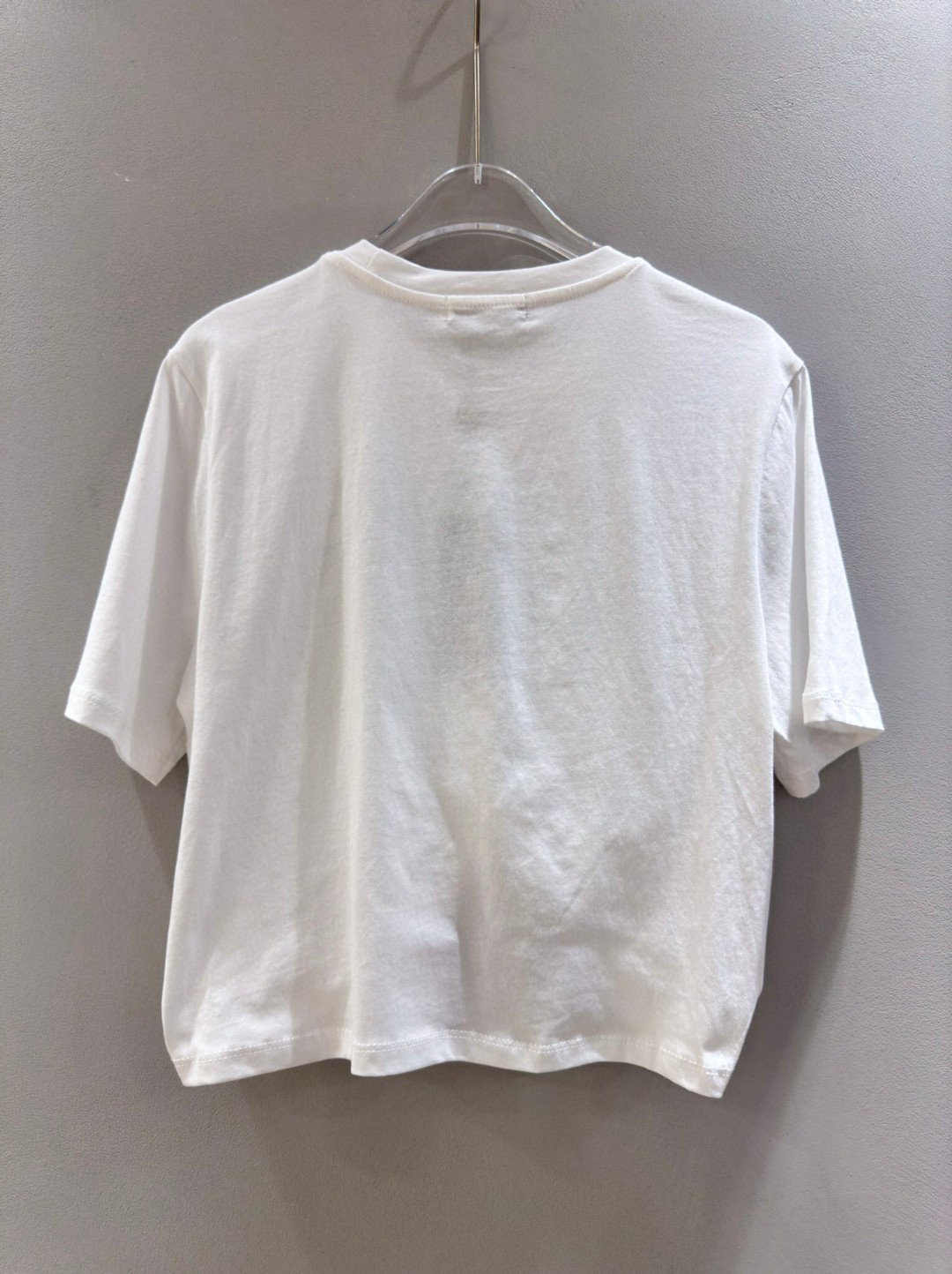 ヴェルサーチ「Versace」レディース ピンアクセントTシャツ