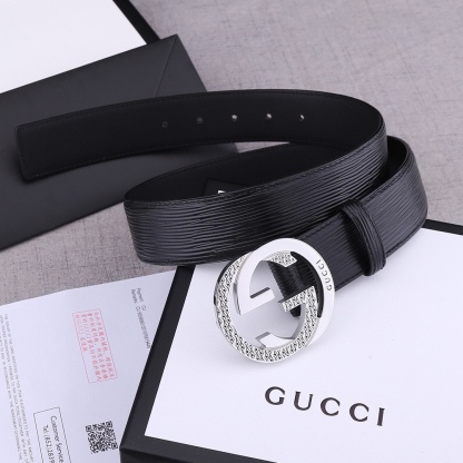 グッチ「Gucci」ウェーブレザー GGロゴ ベルト100CM