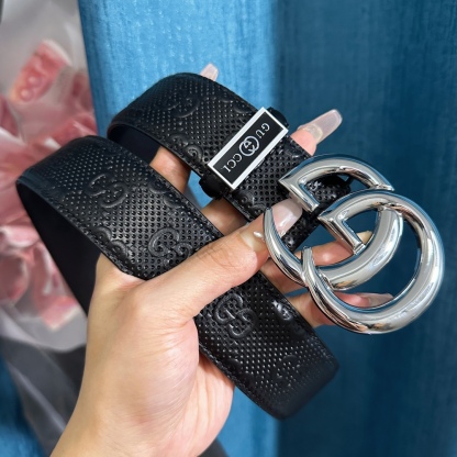 グッチ「Gucci」ウェーブレザー GGロゴ ベルト100CM