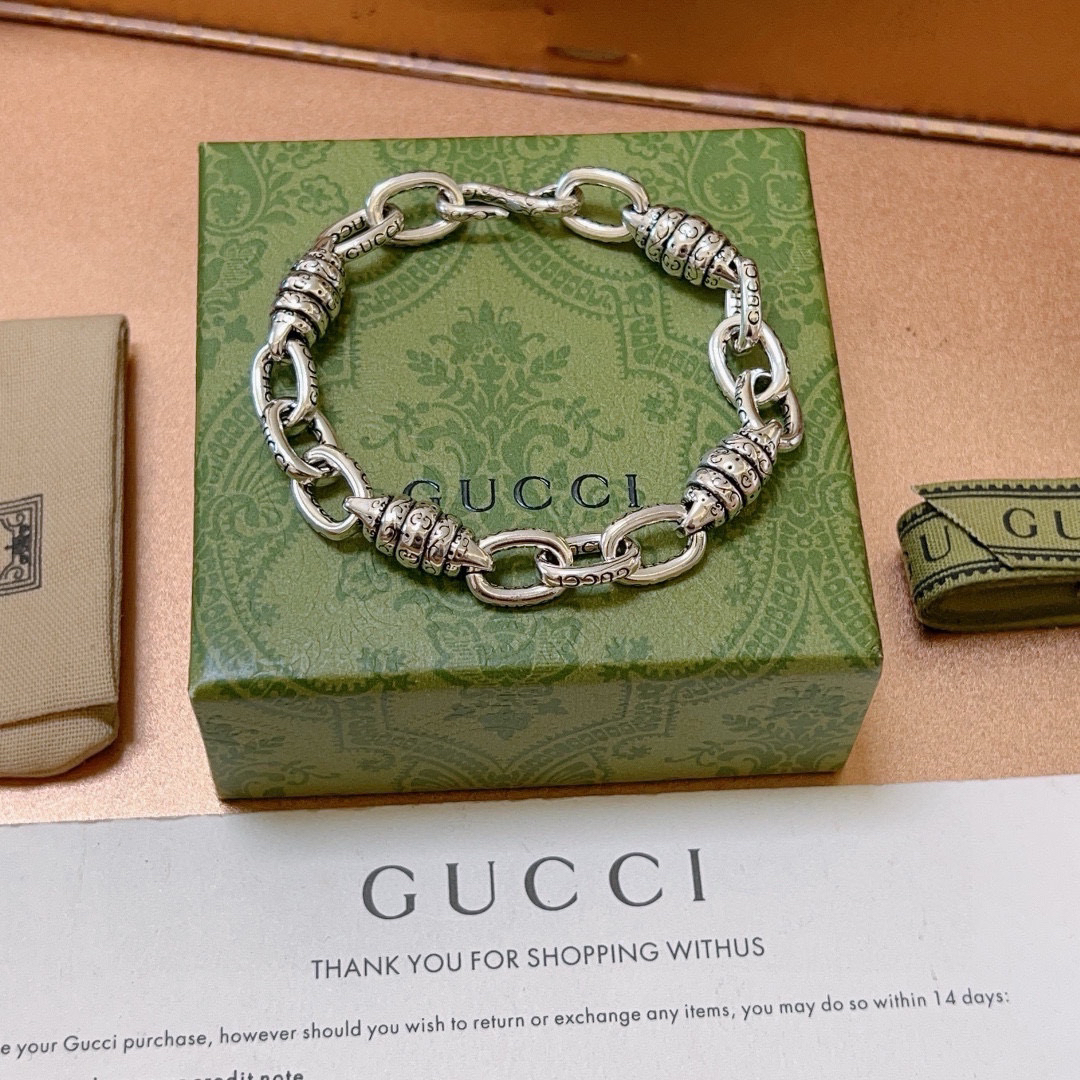グッチ「Gucci」   インターロッキングG ブレスレット
