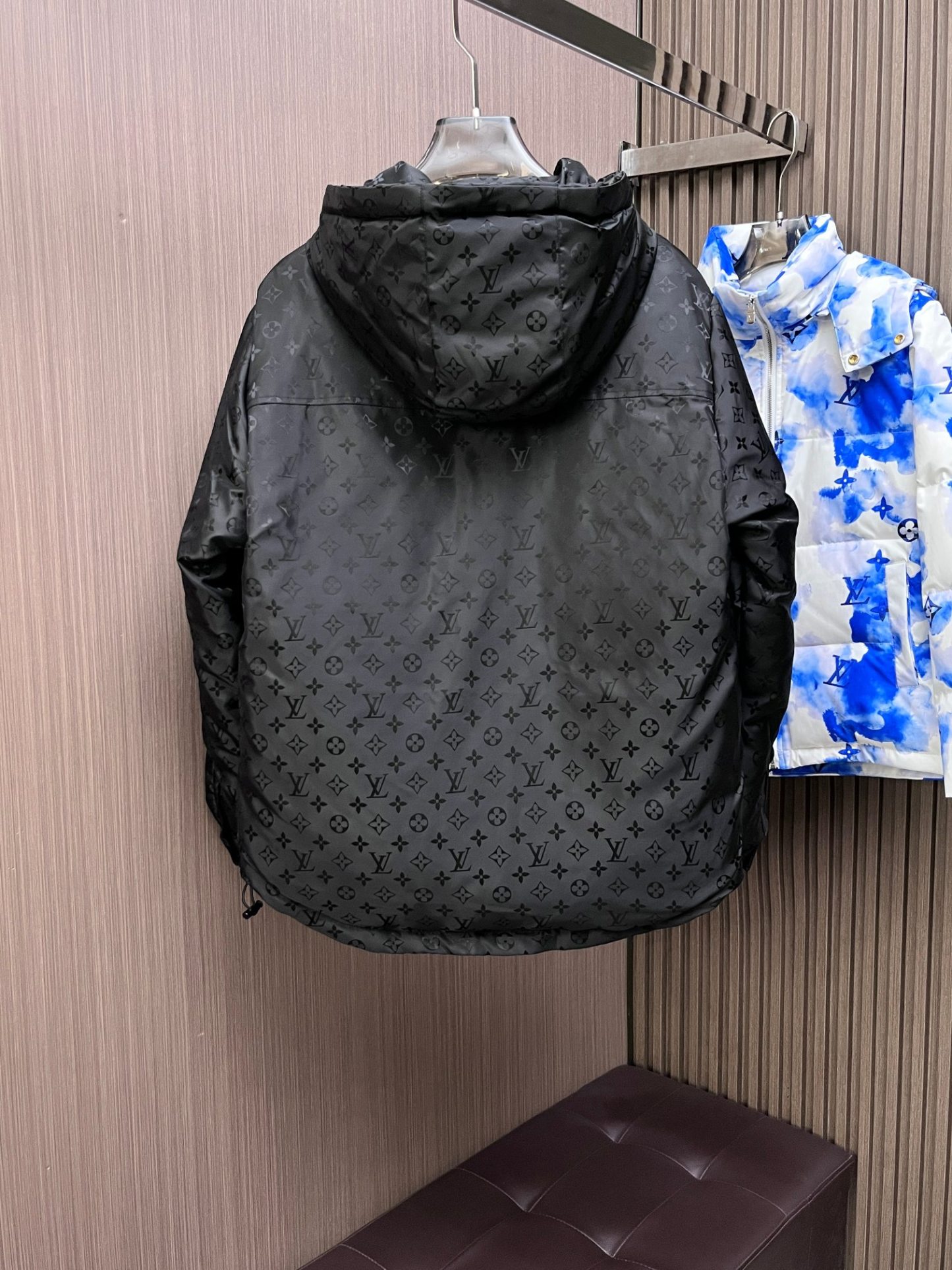 ルイ・ヴィトン「Louis Vuitton」‌ MONOGRAM PILLOW ダウンジャケット