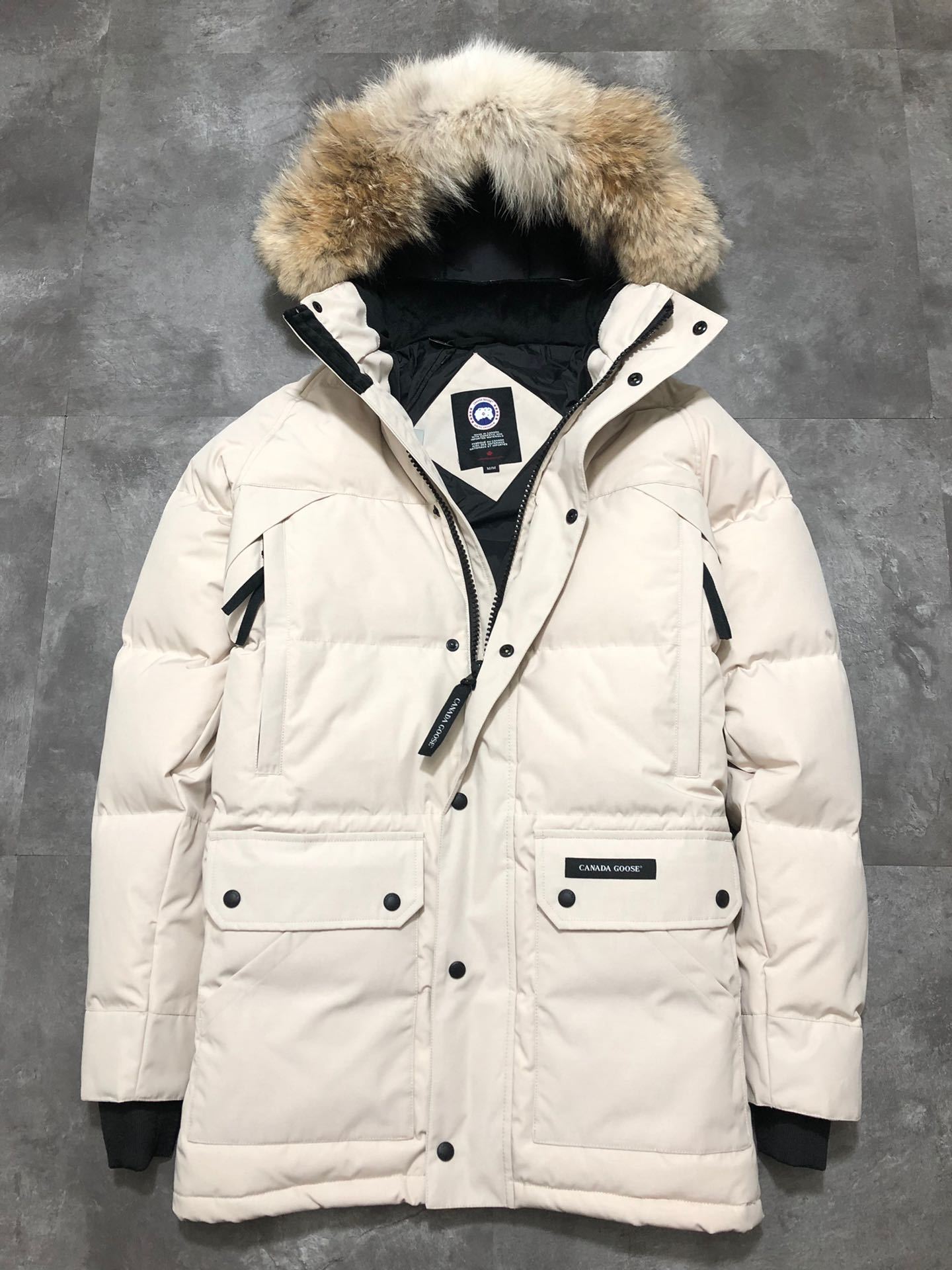 カナダグース「Canada Goose」ユニセックス プレミアムダウンコート