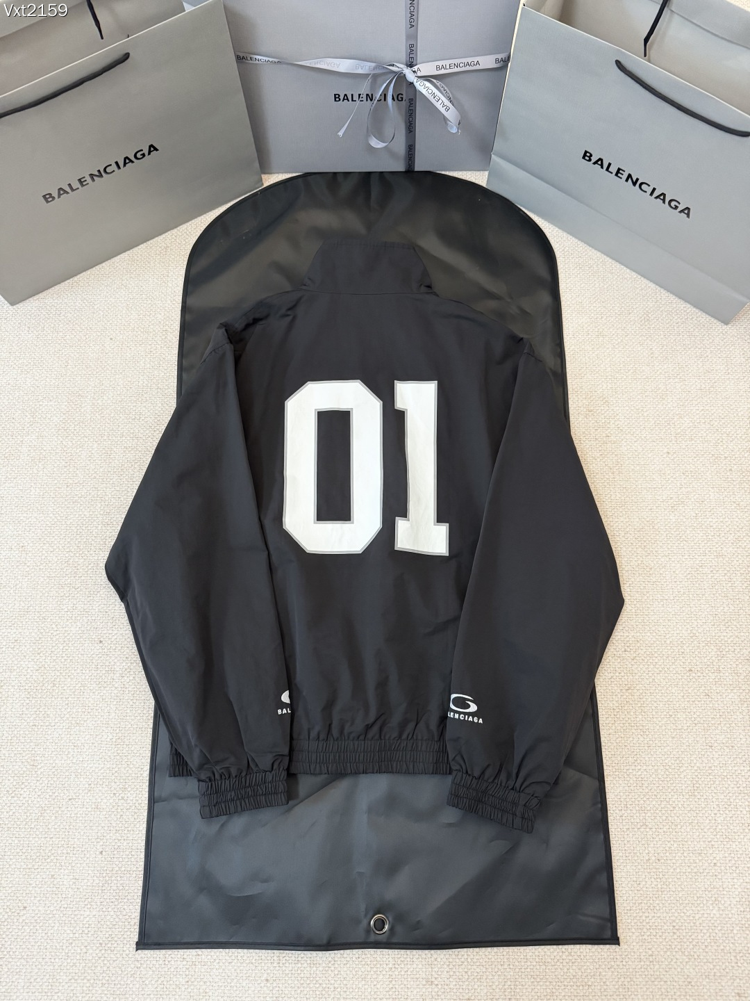 バレンシアガ「Balenciaga」‌バスケットボールコレクション 01 スポーツジャケット