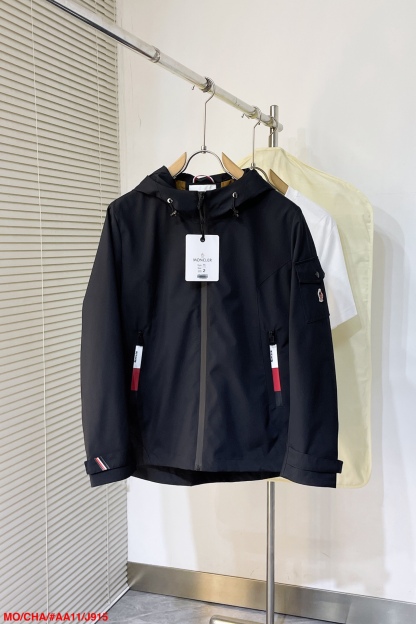 モンクレール「Moncler」最新春と秋のおしゃれなフードジャケット