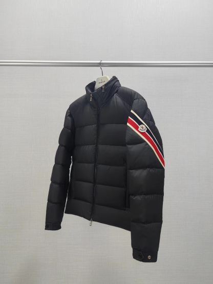 モンクレール「Moncler」カラーテープ スリーブ パネル ダウンジャケット