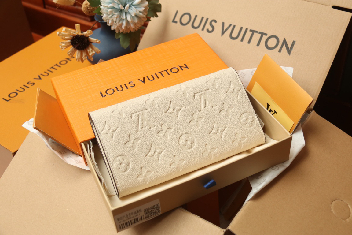 ルイ・ヴィトン「Louis Vuitton」ポルトフォイユ･サラ メティス