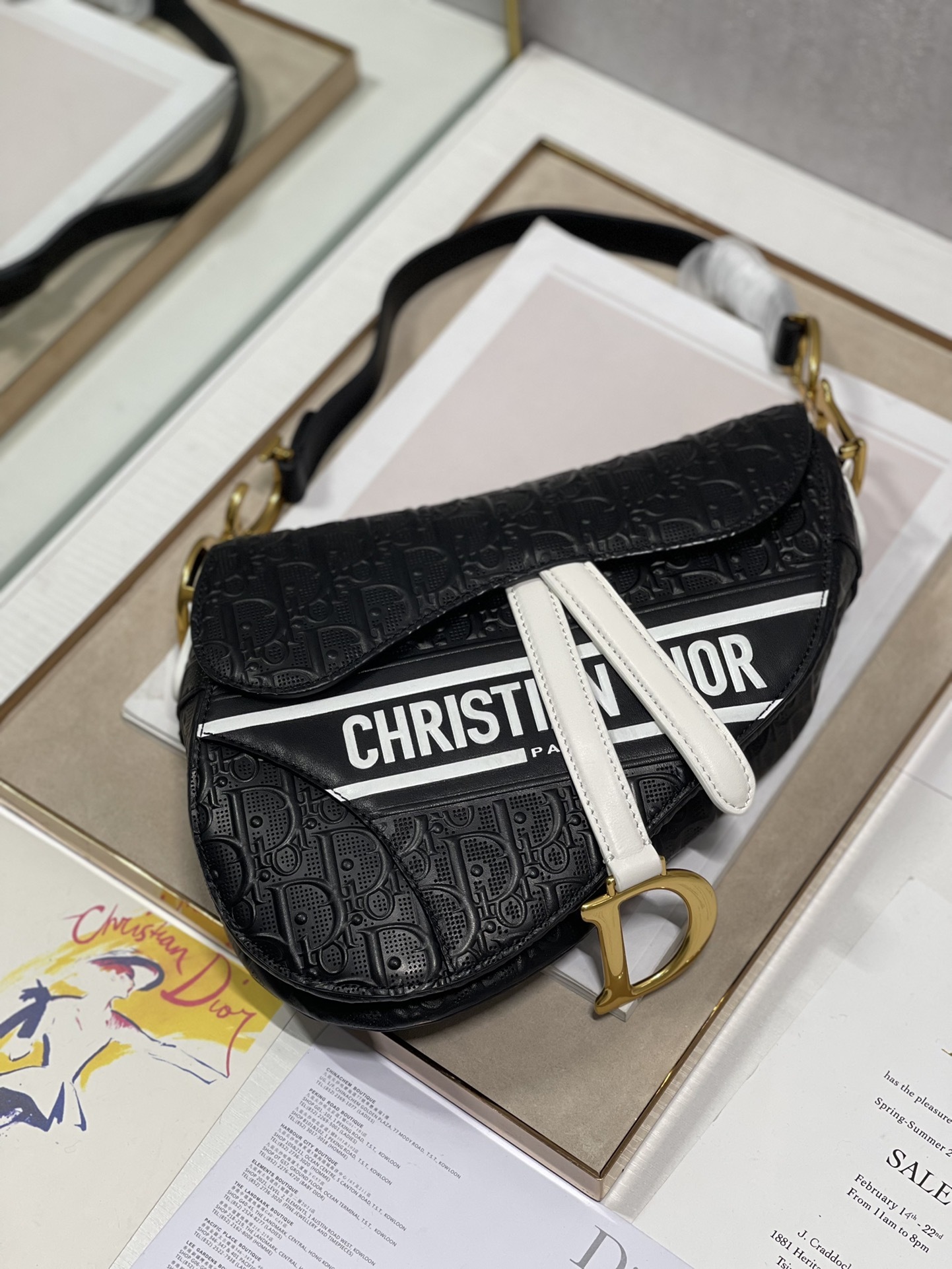 ディオール「Dior」Saddle ストラップ付き ソフトバッグ ミディアム