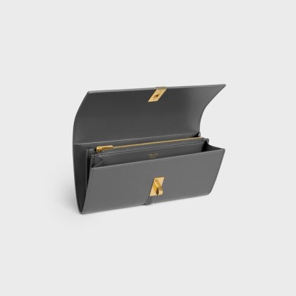 セリーヌ「Celine」ラージウォレット 16（セーズ） / サテンドカーフスキン