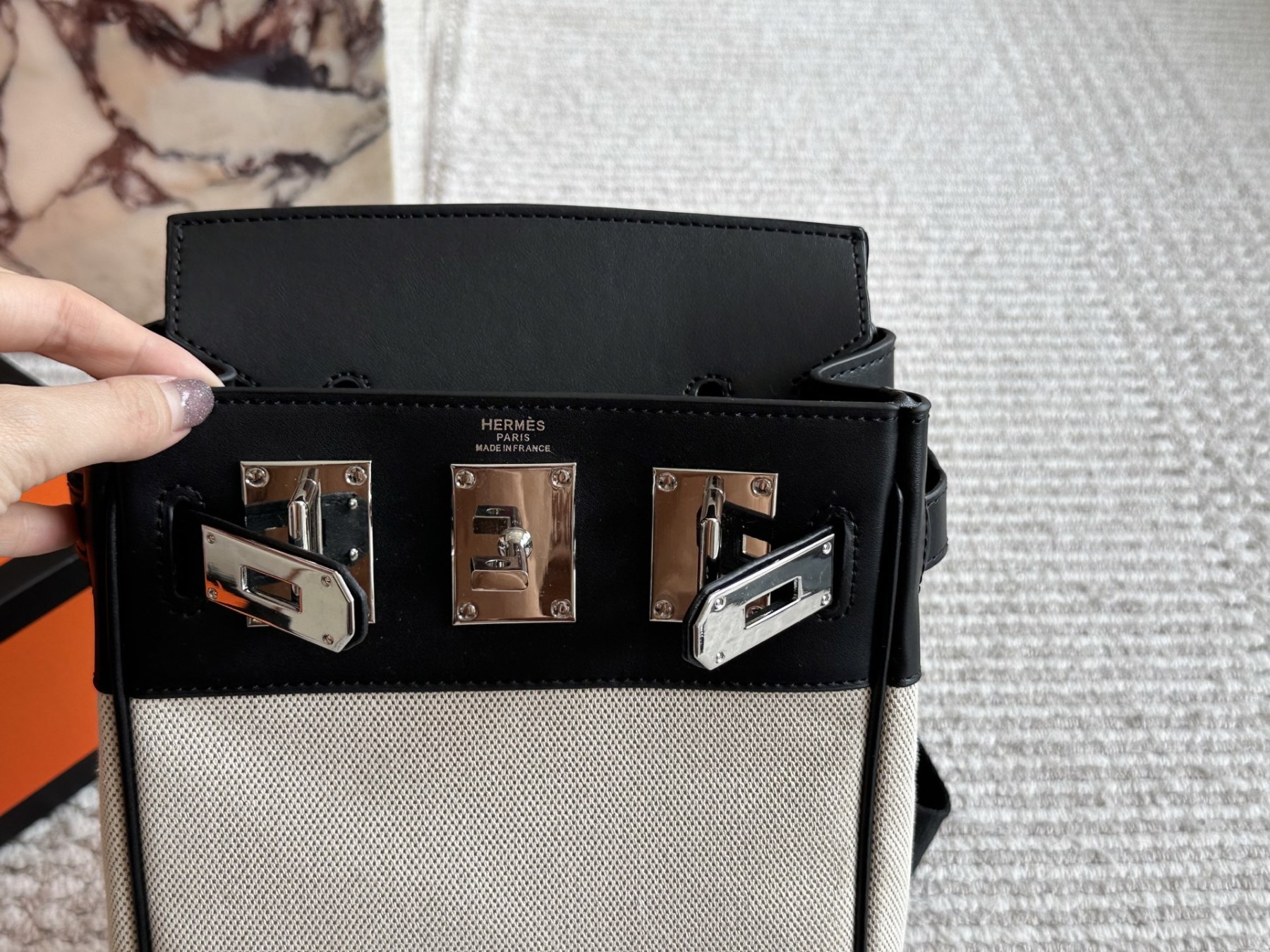 エルメス「Hermès」Hac a Dosバックパック 2色「日本未入荷」