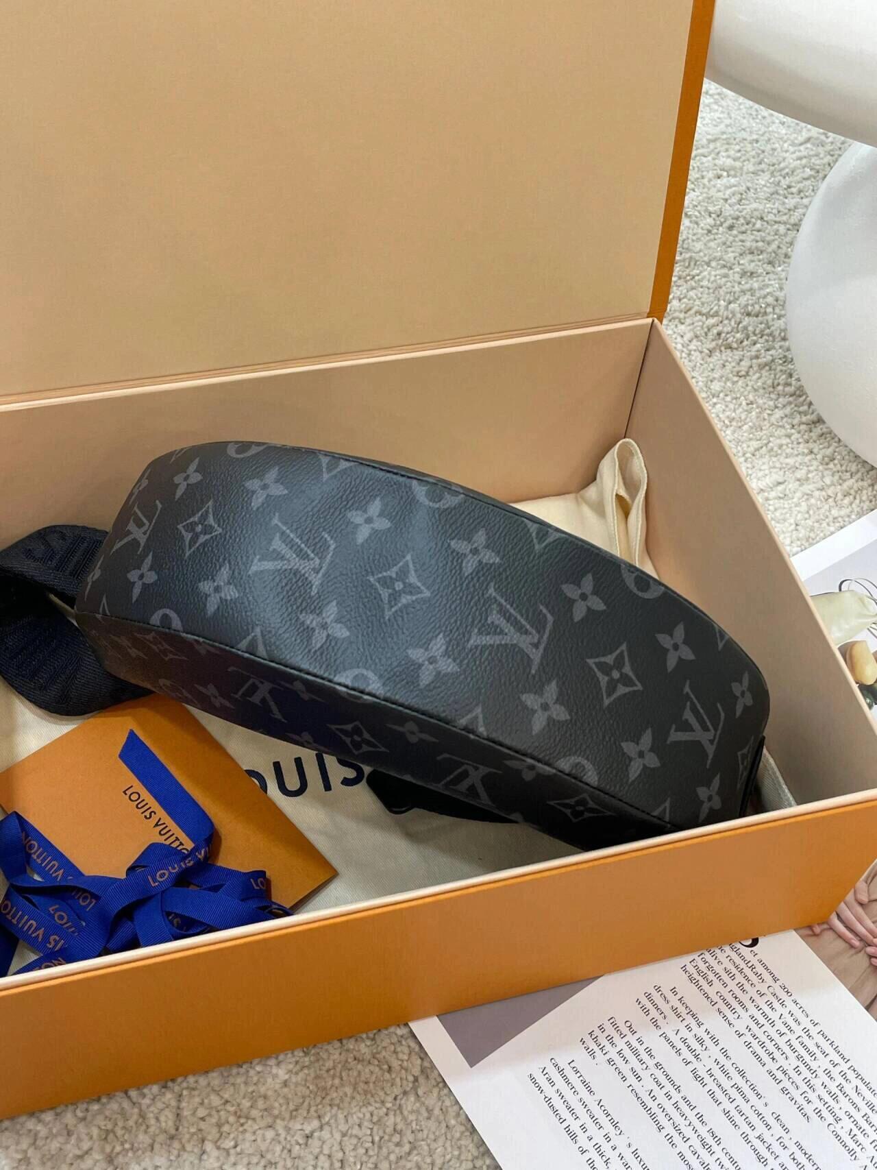 ルイ・ヴィトン「Louis Vuitton」LV Hamac Bag、すなわち魅惑のムーンバッグがあなた