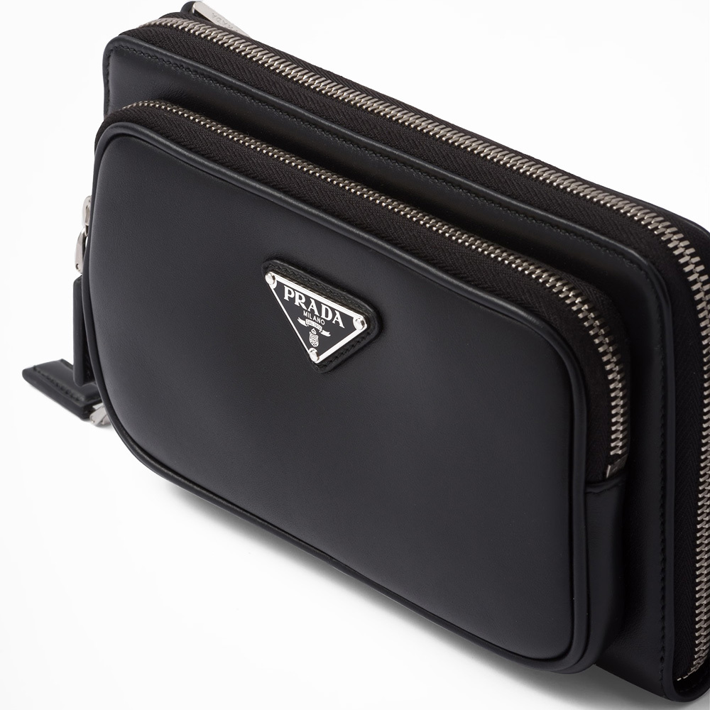 プラダ「PRADA」レザー ベルトバッグ