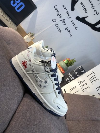 ナイキ「Nike」アライアンス製品 ク ロー カジュアルスニーカー