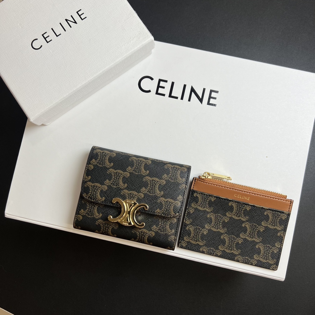 セリーヌ「Celine」スモール フラップウォレット トリオンフ / シャイニーカーフスキン