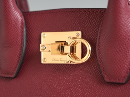 フェラガモ「Ferragamo」スタジオ ソフトトートバッグ