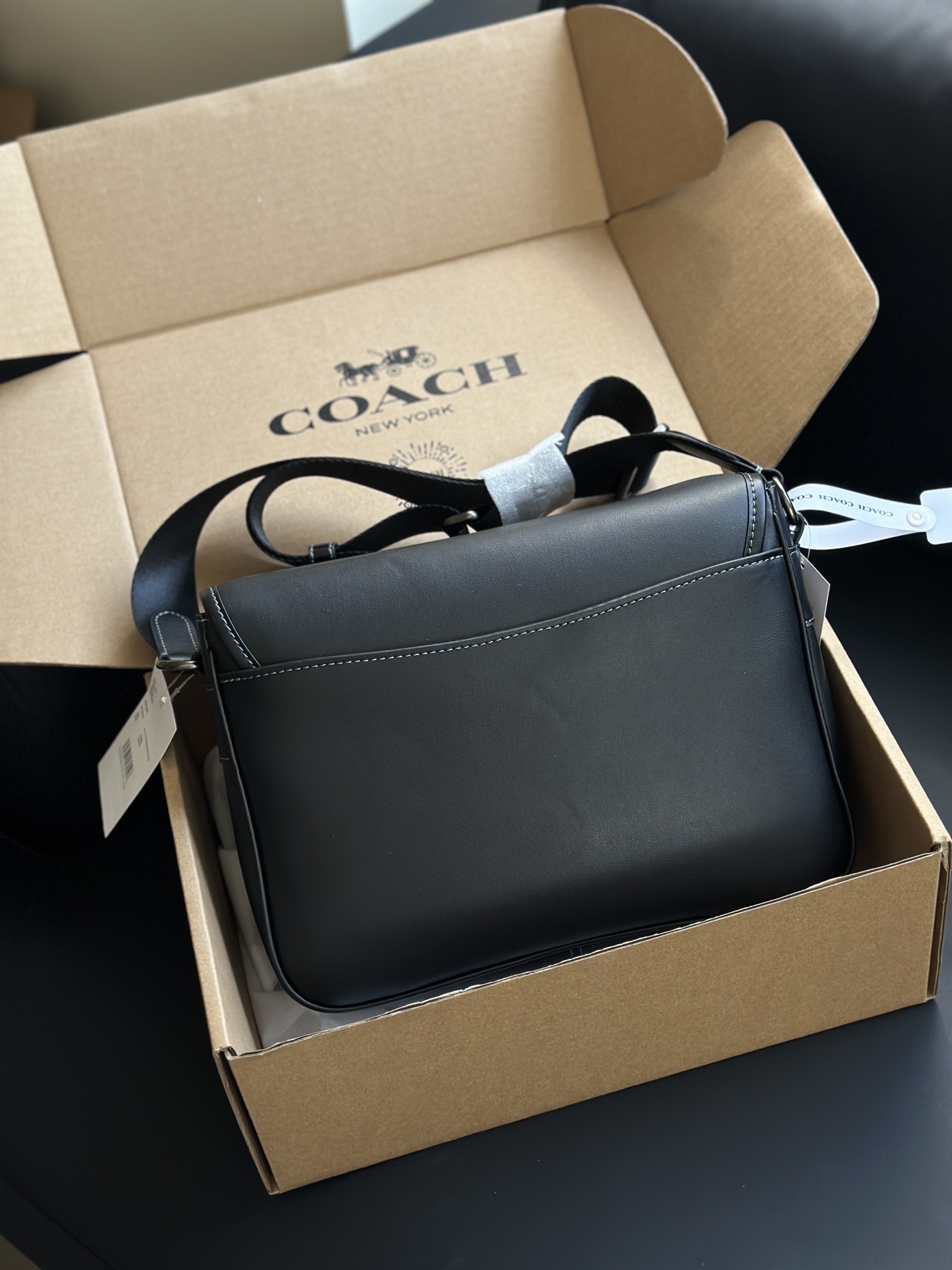 コーチ「Coach」 Racer メンズ メッセンジャーバッグ