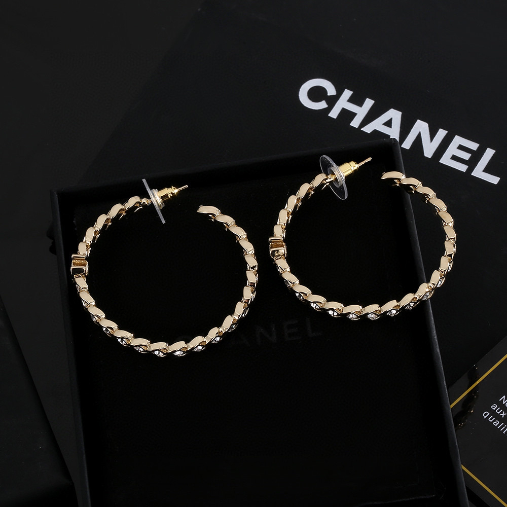 シャネル「Chanel」 オープンサークル ピアス