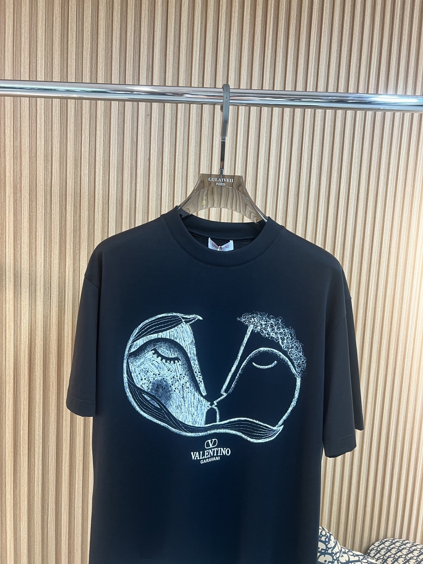 ヴァレンティノ「Valentino」 2025 春夏ニューコレクション クルーネック ショートスリーブTシャツ