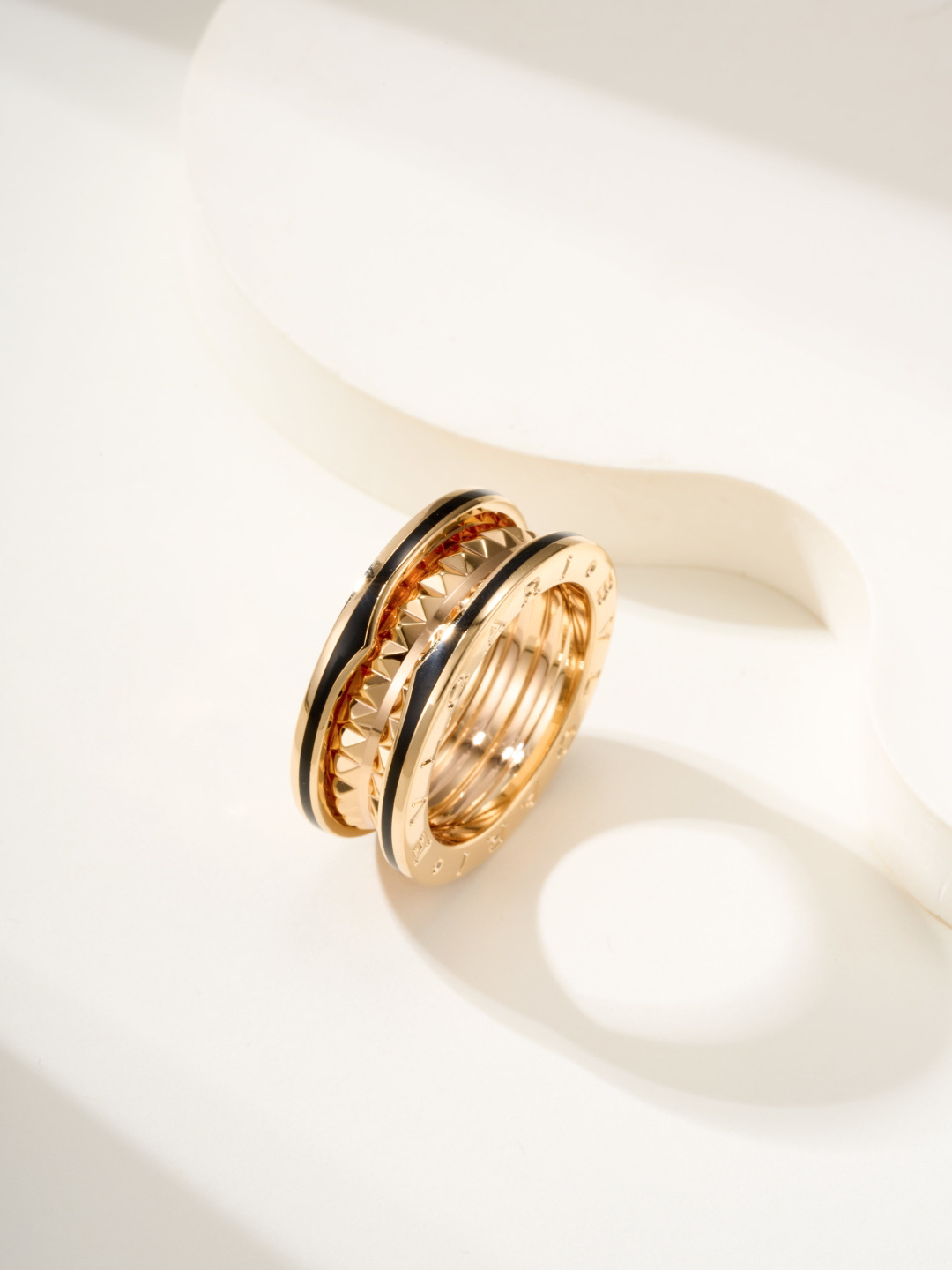 ブルガリ「Bvlgari」B.zero1 Rock ローマ リング