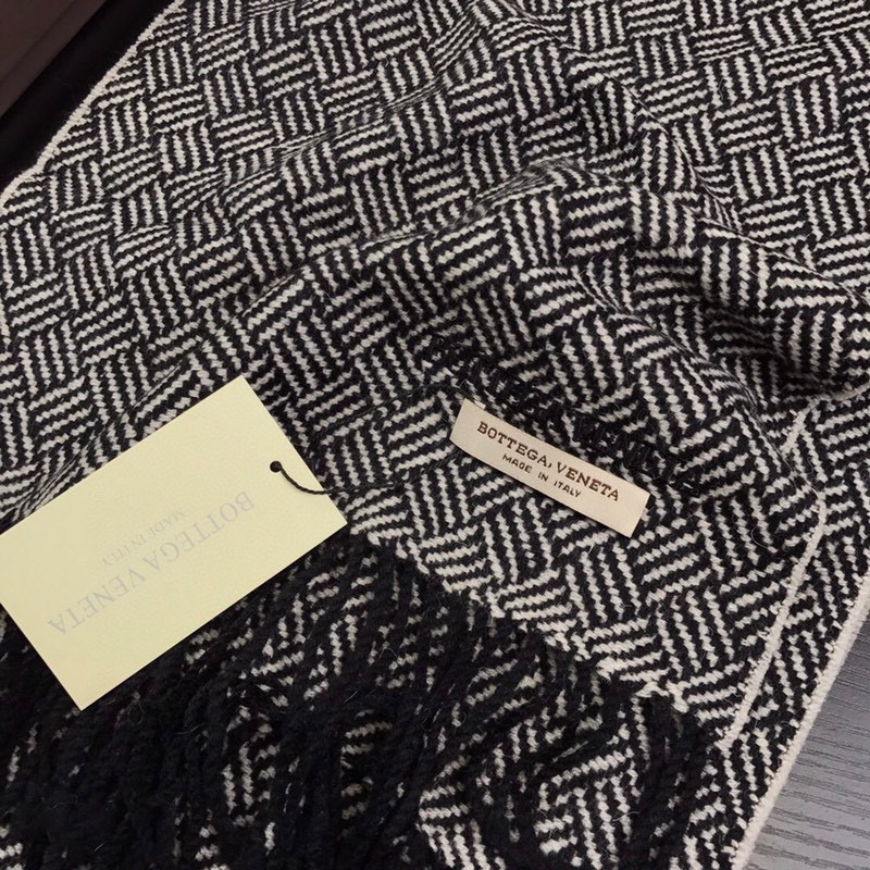 ボッテガ ヴェネタ「Bottega Veneta」 メンズ プレミアム キャシュミール マフラー170*32CM