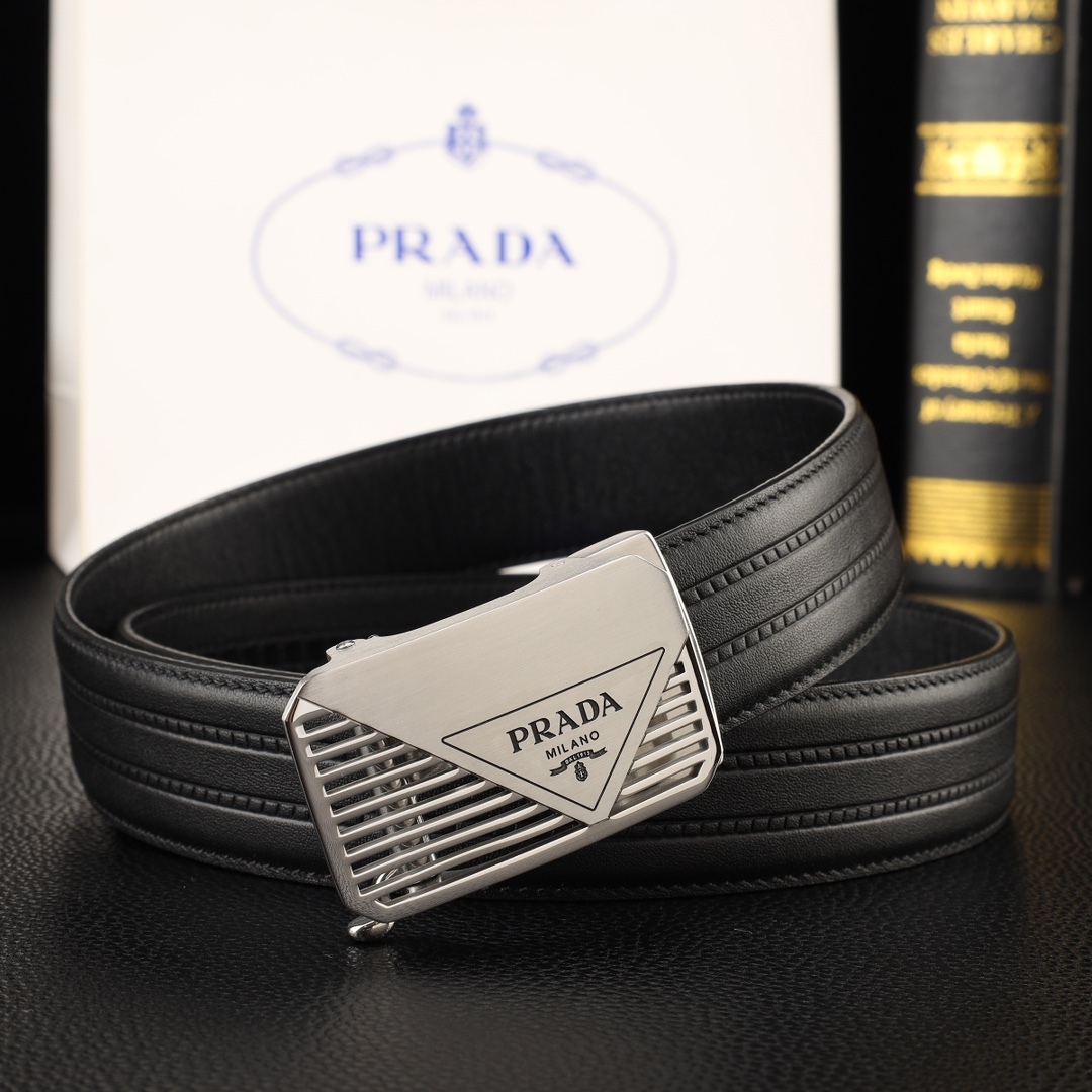 プラダ「Prada」メンズ オートマチック レザーベルト100CM