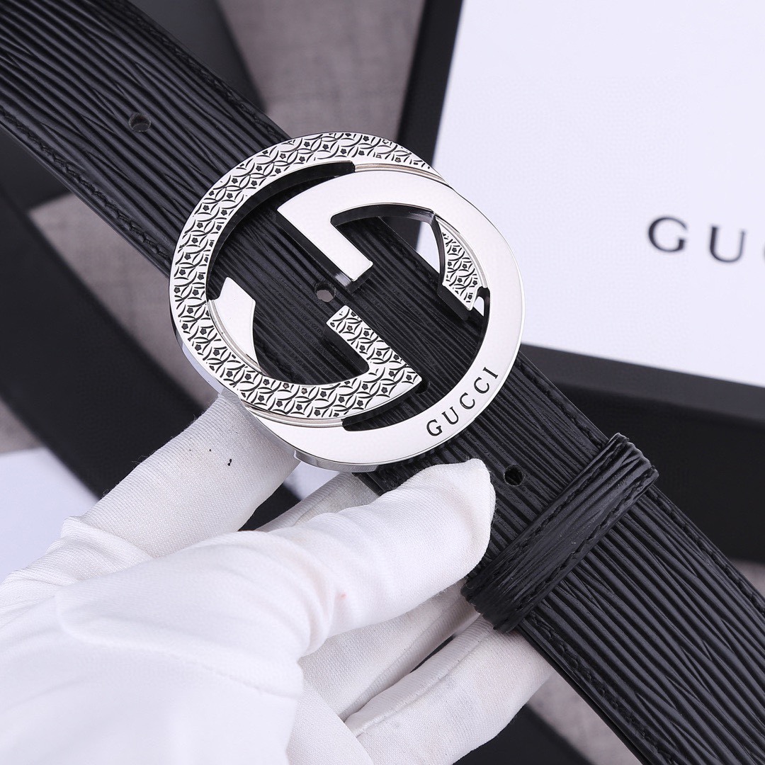 グッチ「Gucci」ウェーブレザー GGロゴ ベルト100CM