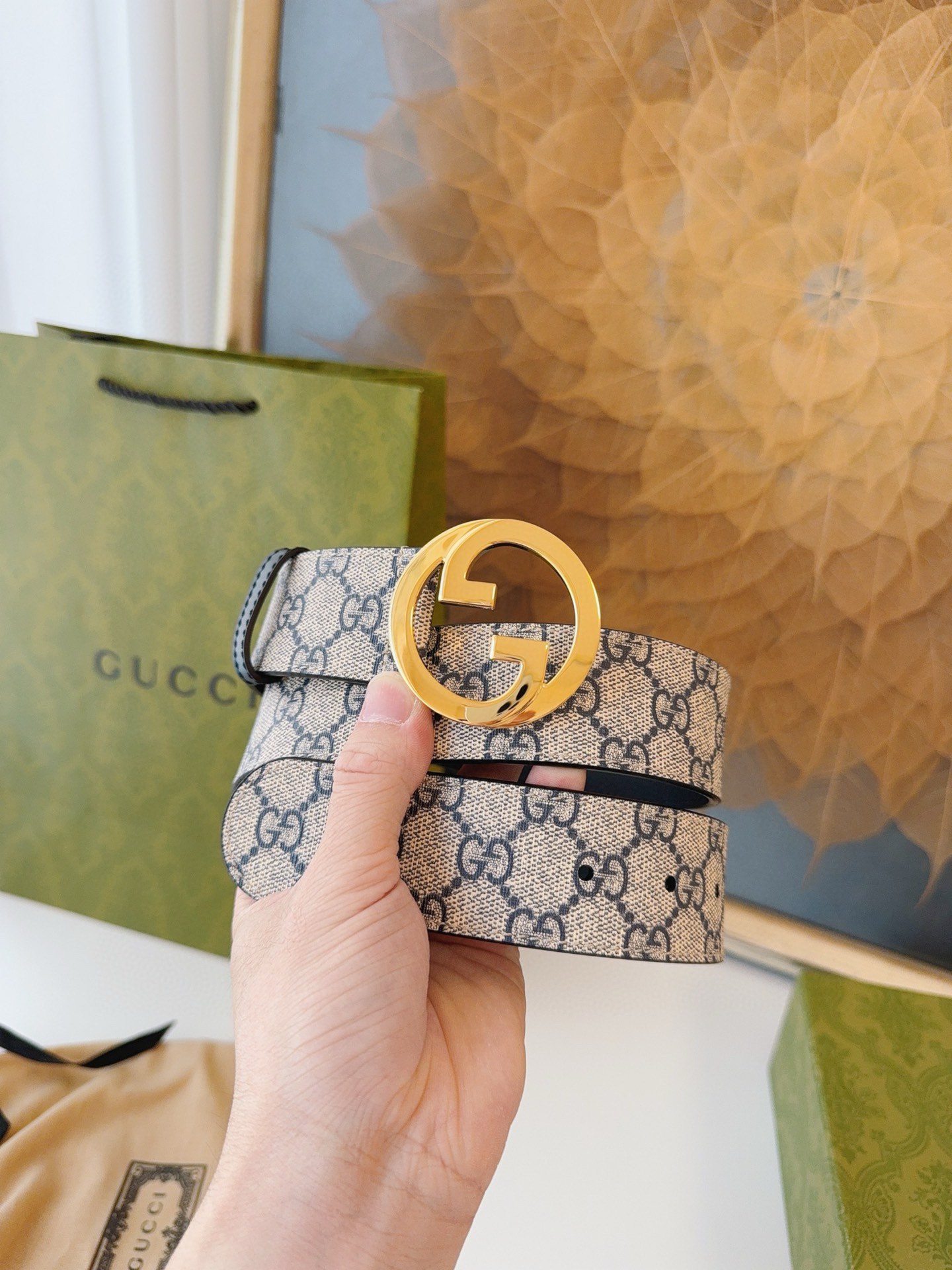 グッチ「Gucci」GGロゴ スピニングバックル レザーベルト100CM