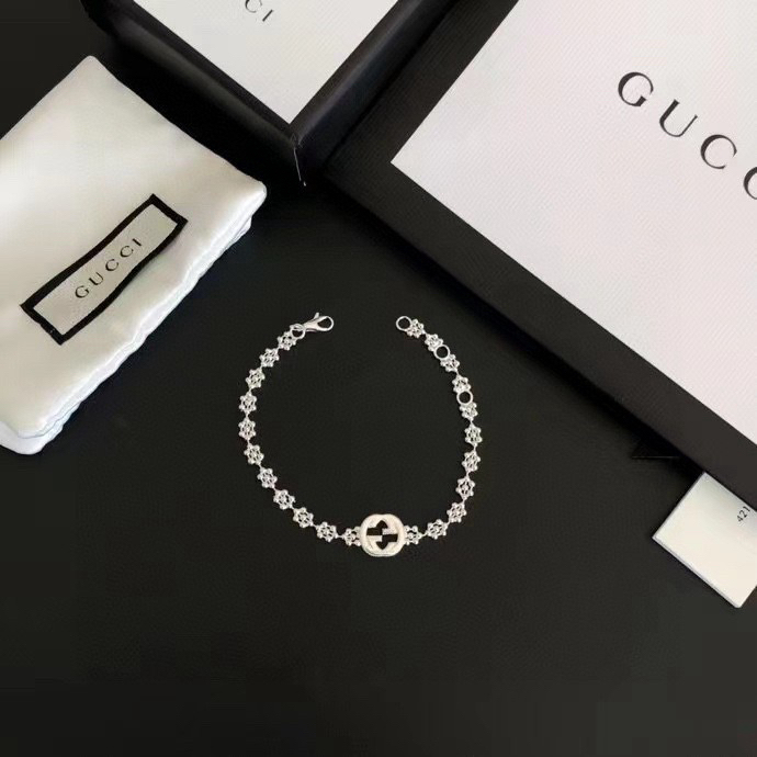 グッチ「Gucci」 スノーフレーク ダブルG ネックレス