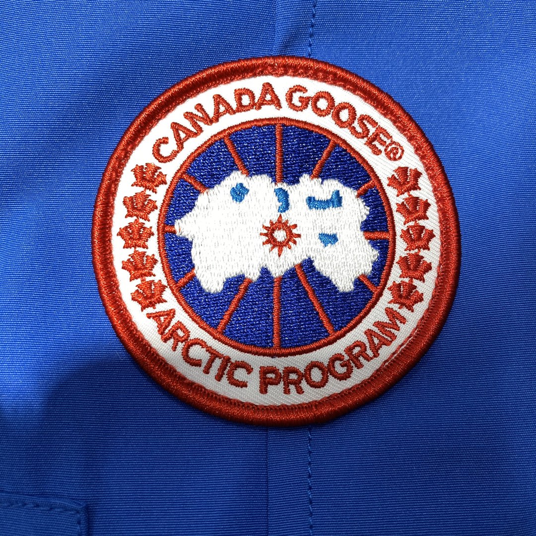 カナダグース「Canada Goose」メンズ クラシックショートダウンジャケット