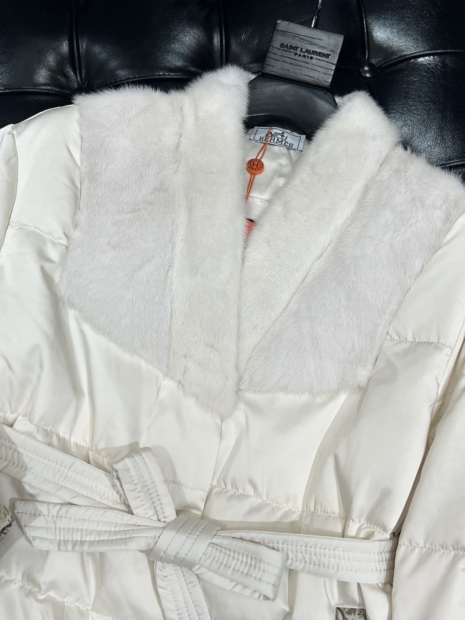 エルメス「Hermès」2025秋冬 ミンクファー ダウンコート