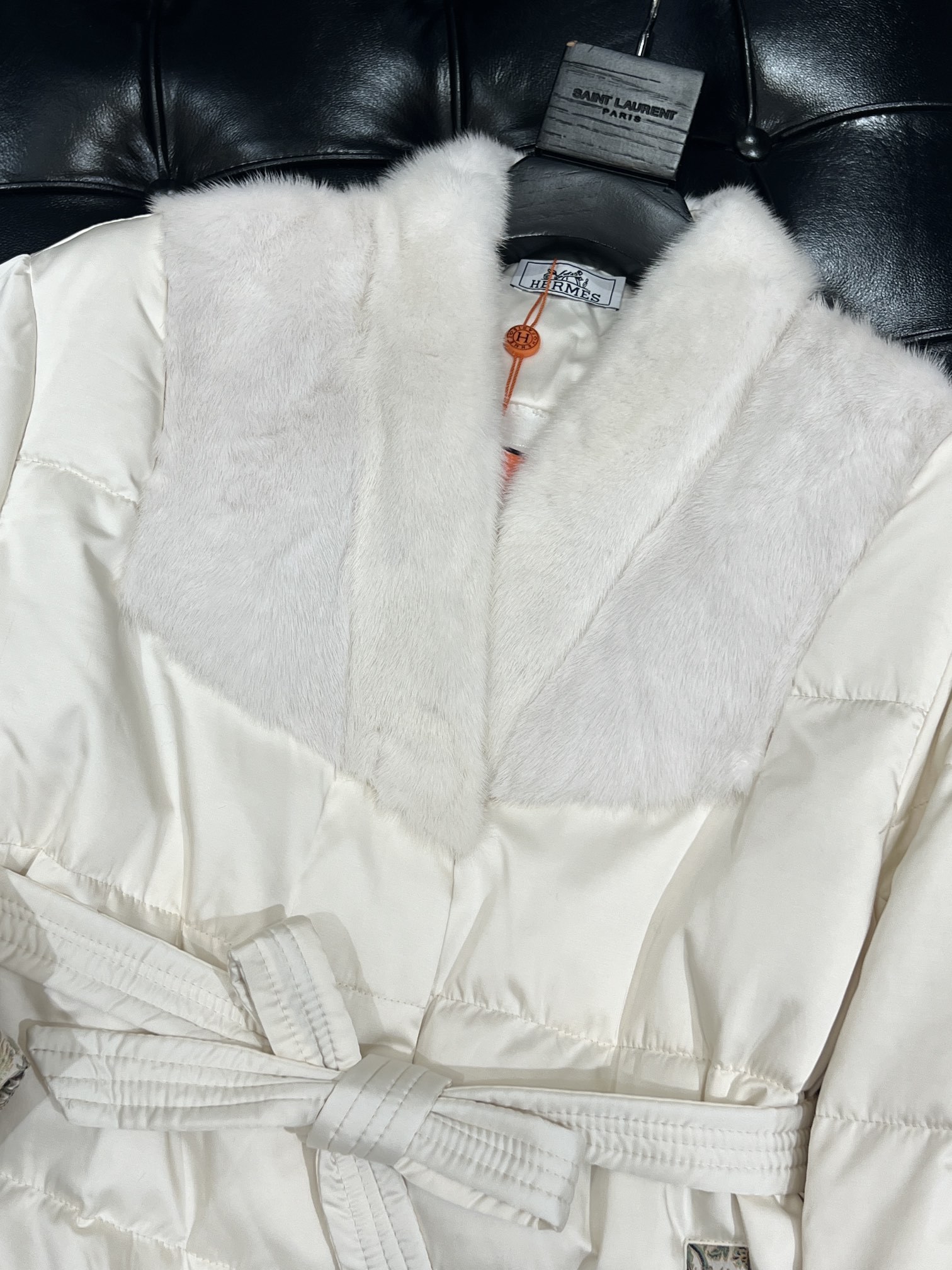 エルメス「Hermès」2025秋冬 ミンクファー ダウンコート