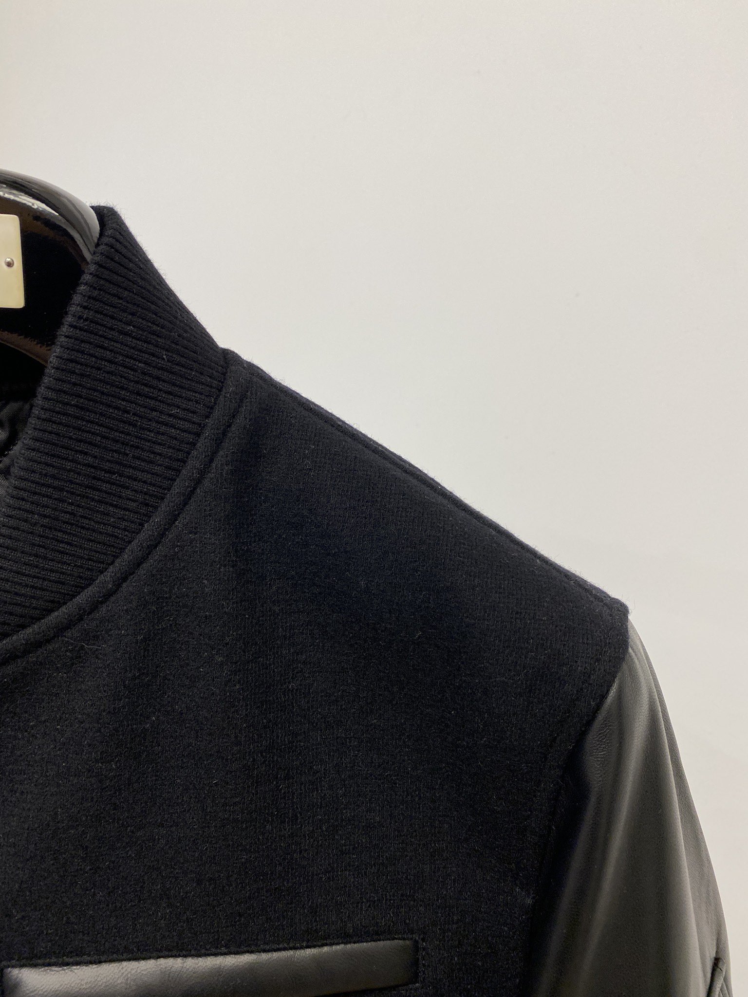 プラダ「Prada」2024 新作 PUレザー&ファブリック ミックスジャケット