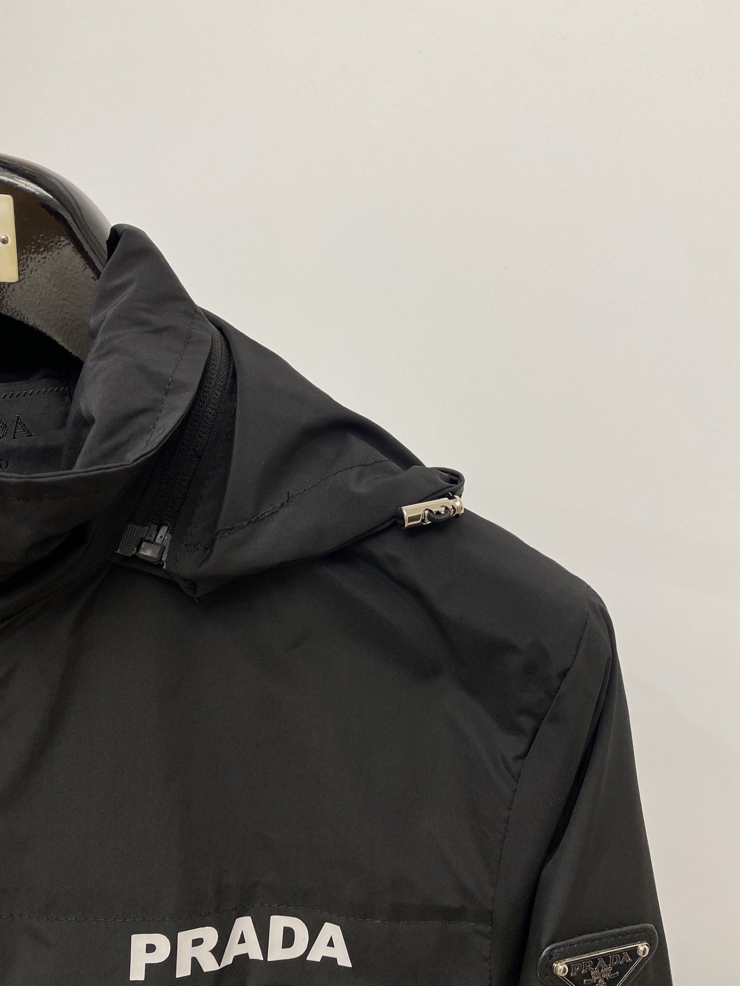 プラダ「Prada」2024秋冬 メンズ スタンドカラージャケット