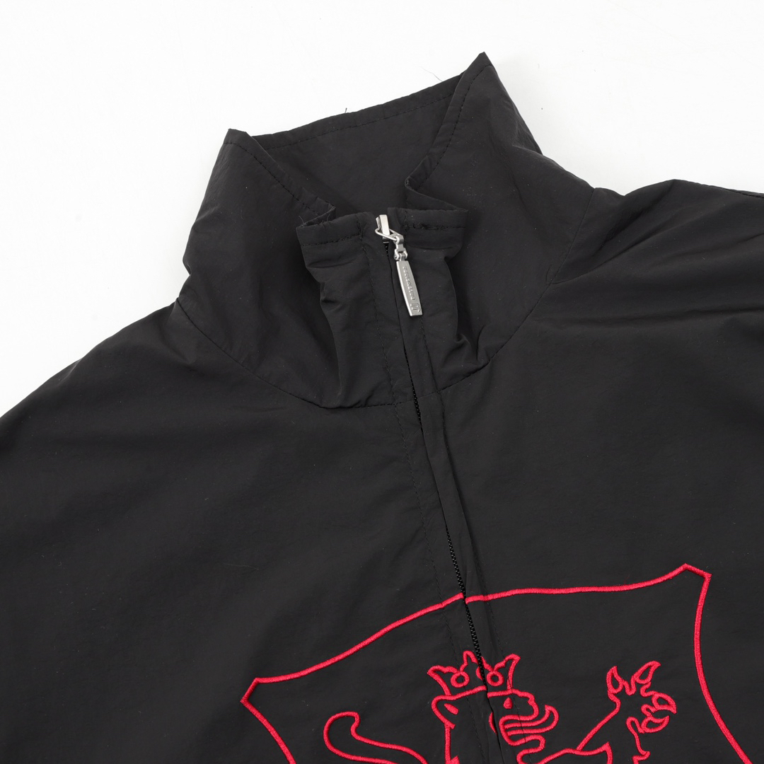 バレンシアガ「Balenciaga」‌アルファベット刺繍ジッパージャケット