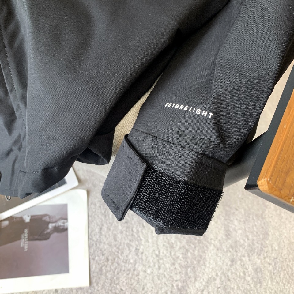 ザ・ノースフェイス「The North Face」1986 フューチャーライト ジャケット