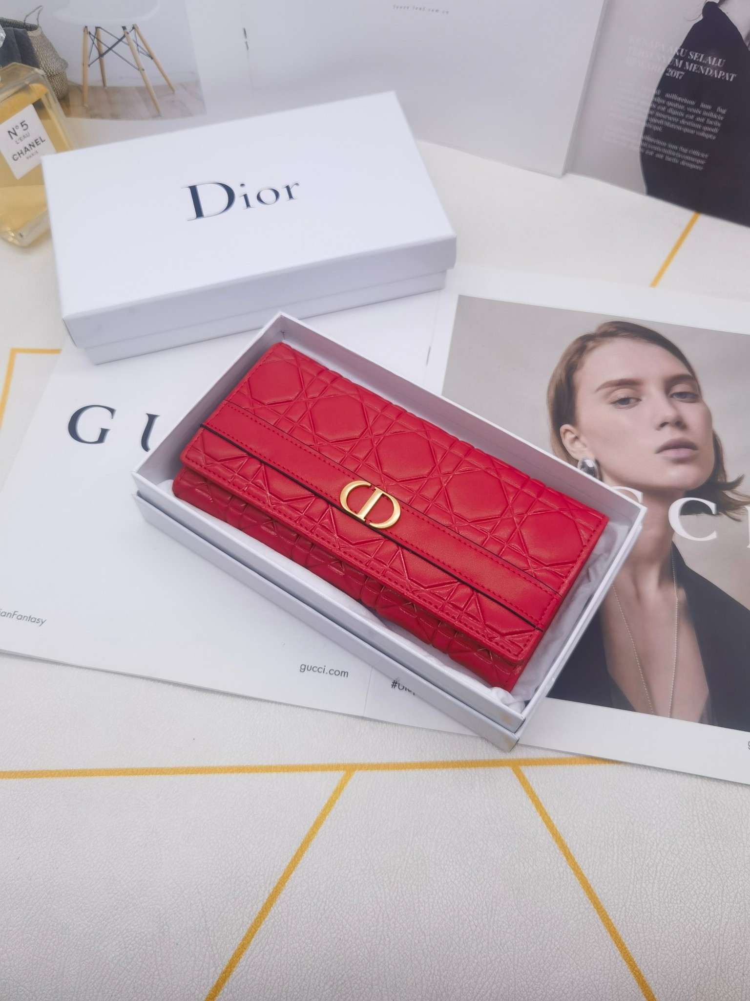 ディオール「Dior」Caro Orchid ロングウォレット