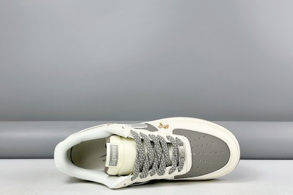 ナイキ「Nike」Supreme ク ロー カジュアルスニーカー