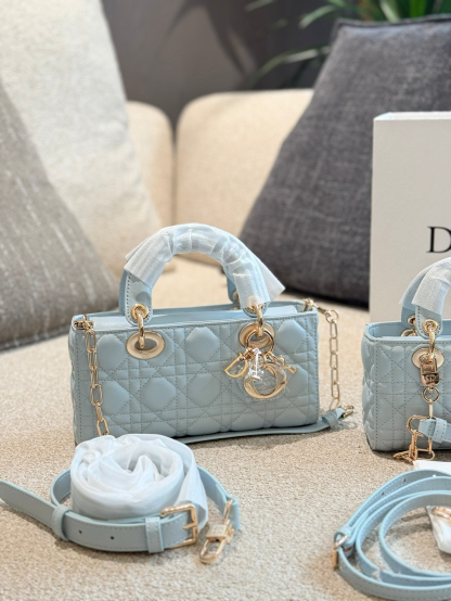 ディオール「Dior」Lady Dior バッグ ミニ