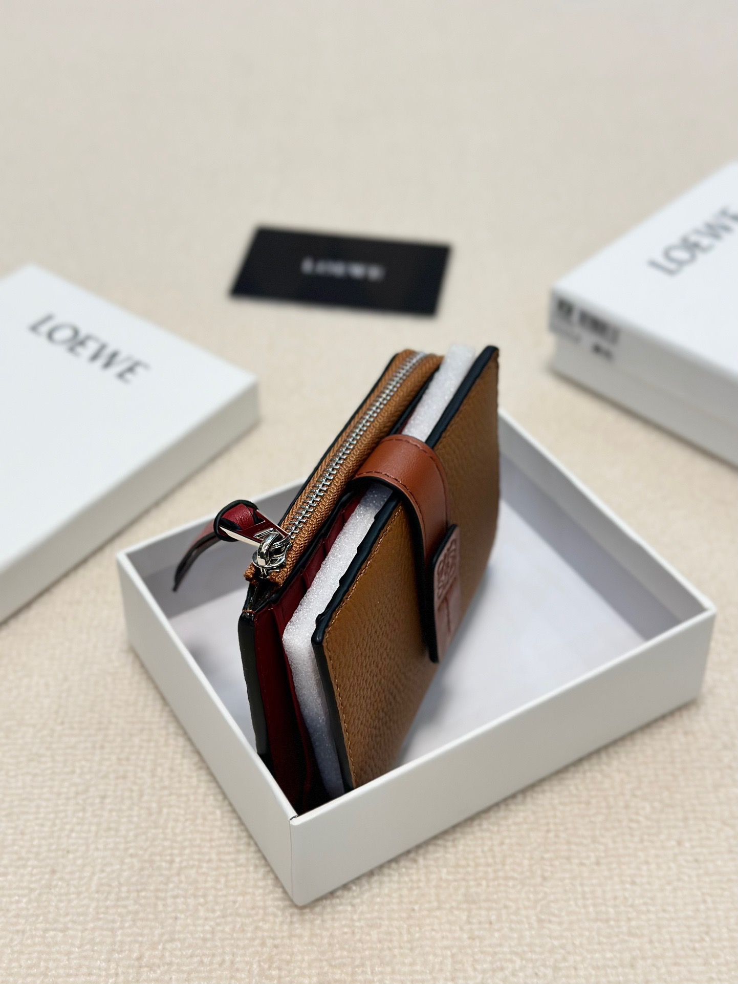 ロエベ「LOEWE」アナグラム コンティネンタル ウォレット 5色