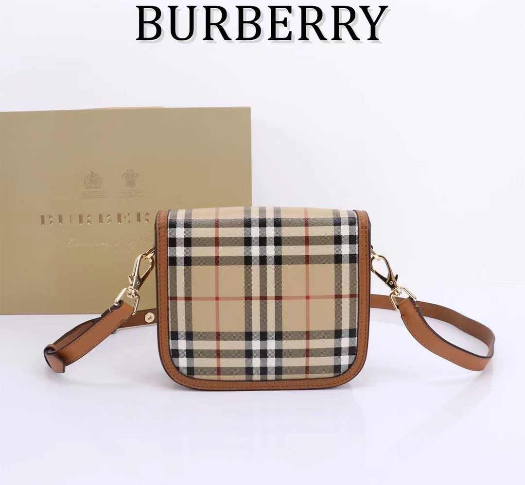 バーバリー「Burberry」 クロスボディバッグ